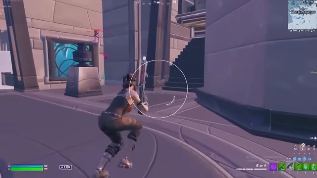 Fortnite Aimbot Cheat Guide: AR, SMG and Shotgun — Fortnite cheat gameplay screenshot